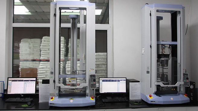 拉伸測(cè)試設(shè)備