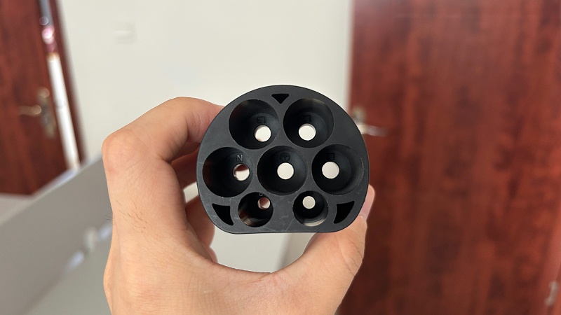 充電槍頭用玻纖阻燃PA材料